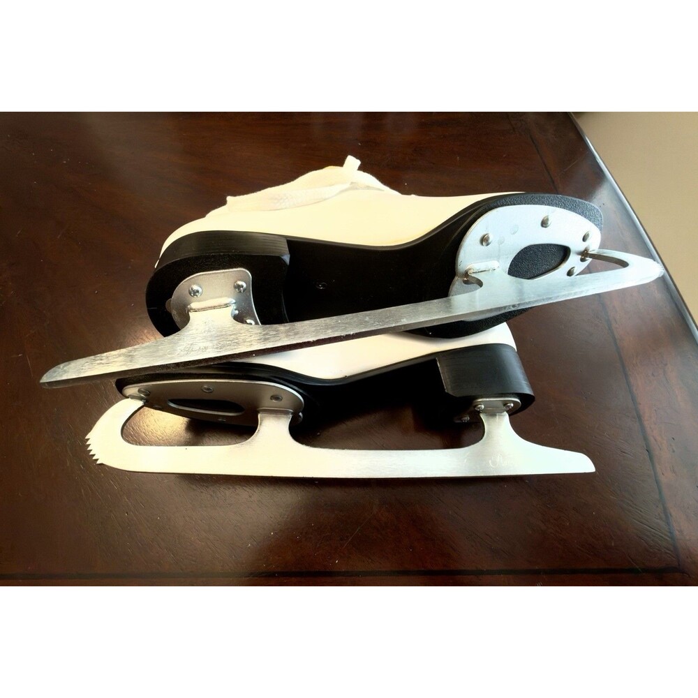 Aerflyte Ice Skates NEW Vintage Style Figure Skates Unisex Leather Classic - Picture 8 of 10